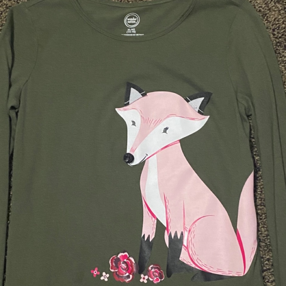 Kids long sleeved shirt
